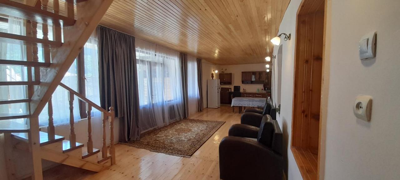 Guest House Lekhtagi Местія Екстер'єр фото