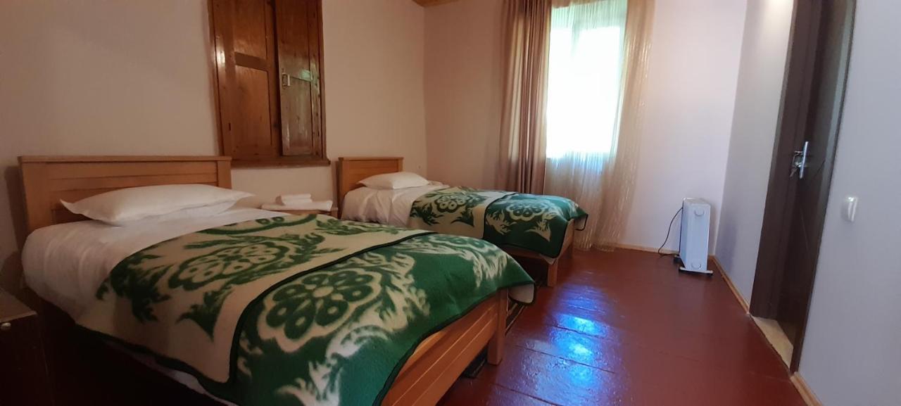 Guest House Lekhtagi Местія Екстер'єр фото