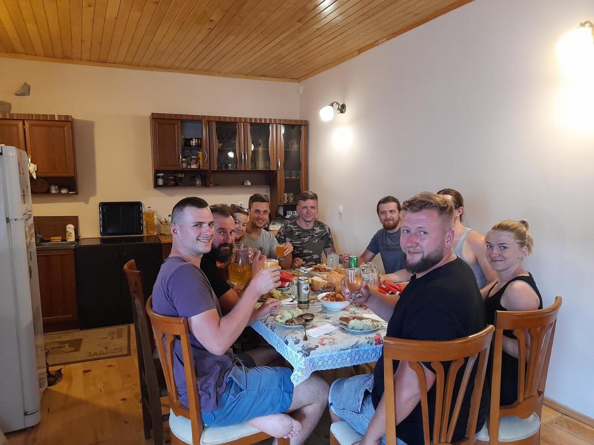 Guest House Lekhtagi Местія Екстер'єр фото